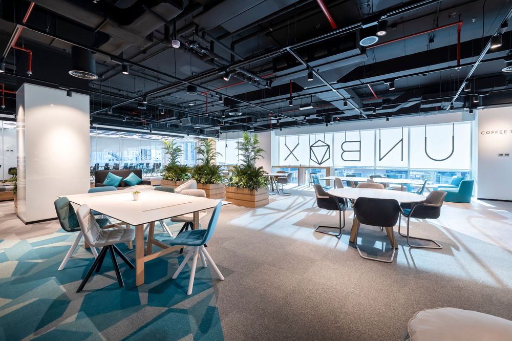 Co-Working Day Pass Package – UNBOX Business Bay
