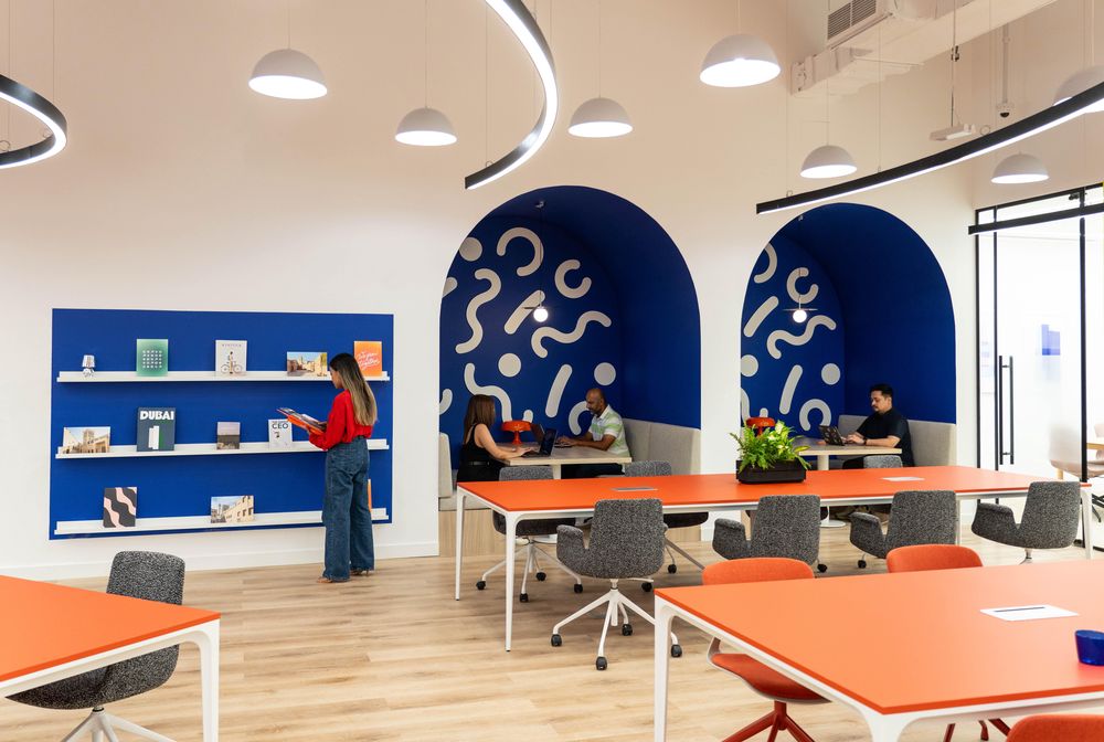 Coworking Spaces (Flexible Desk)